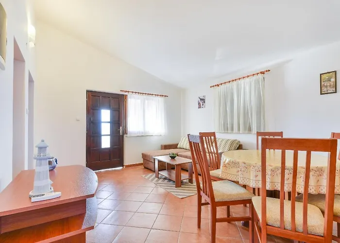 By The Sea - 18572 Apartment *